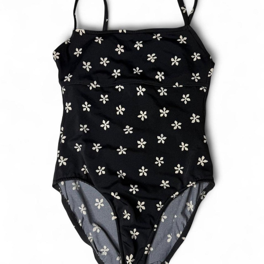 Lands' End Black Daisy Floral One Piece Swimsuit Size 8 Tummy Control Shelf Bra